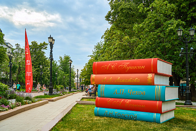 Проект «Книга в городе» на Сретенском бульваре