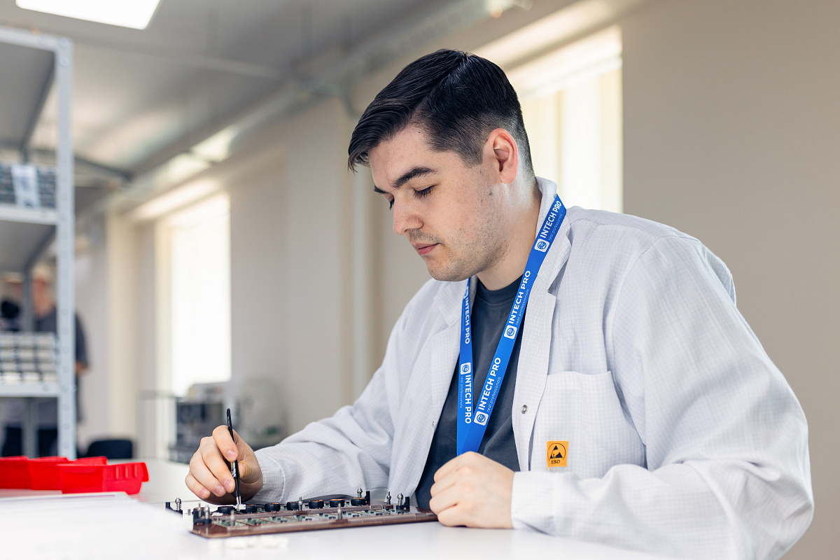 Производство компьютерного оборудования «ИнтехПро»