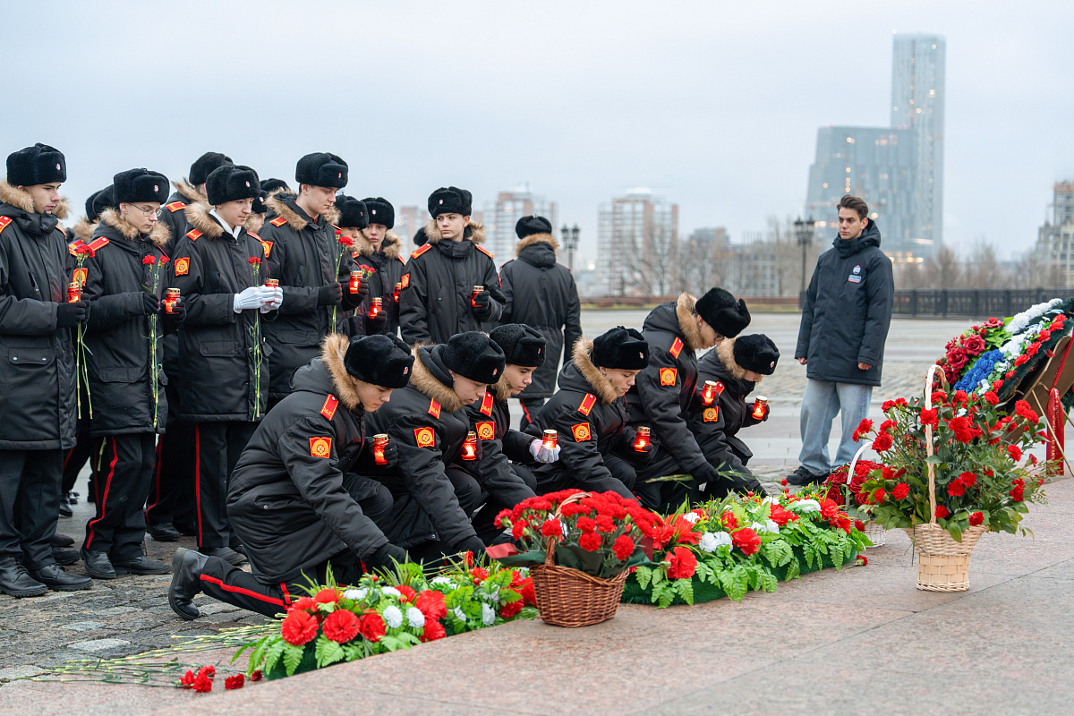 Памятная акция в преддверии Дня Героев Отечества