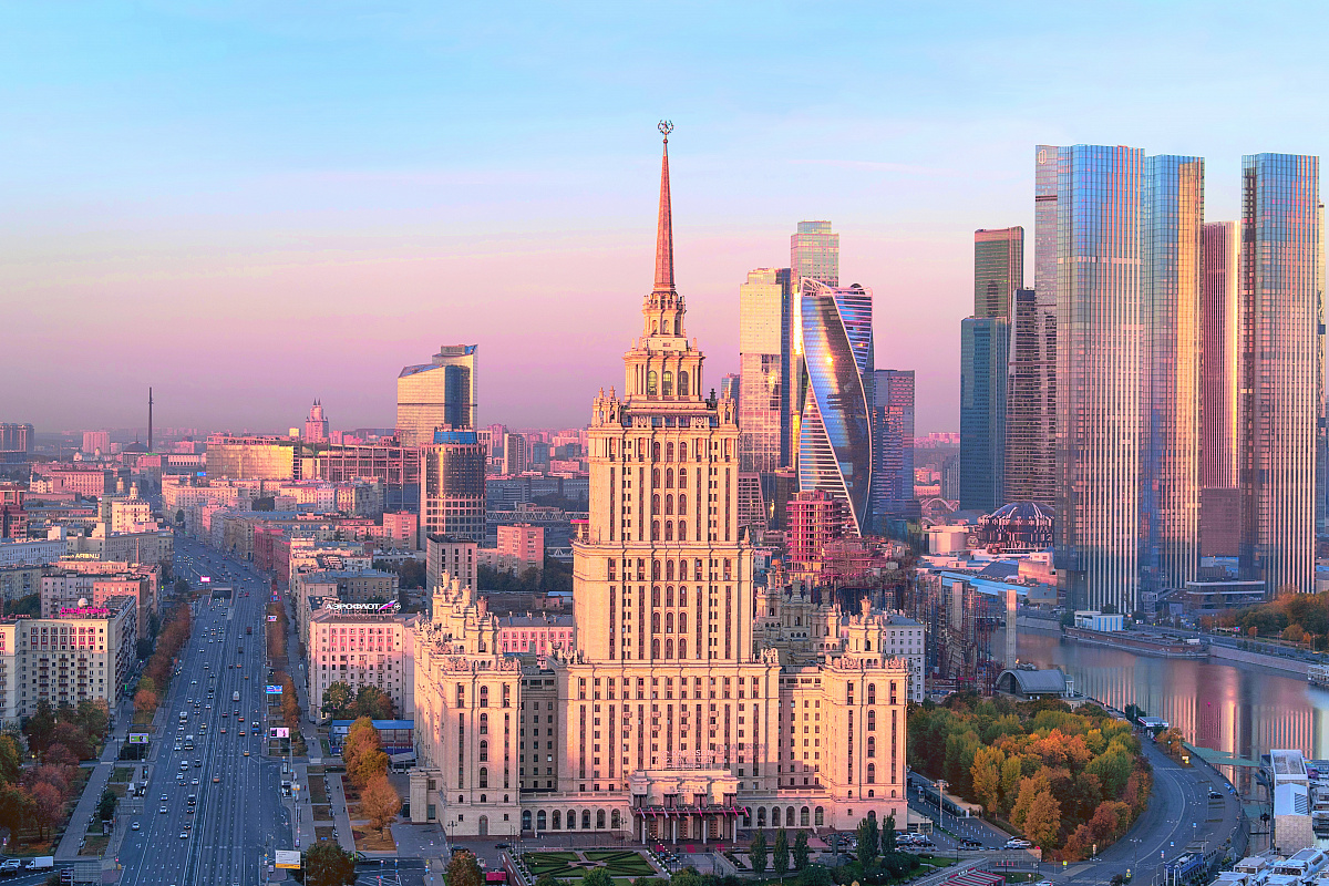 Рассветные виды Москвы