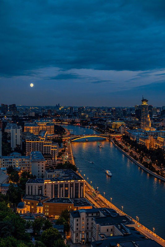 Вечерняя панорама Москвы