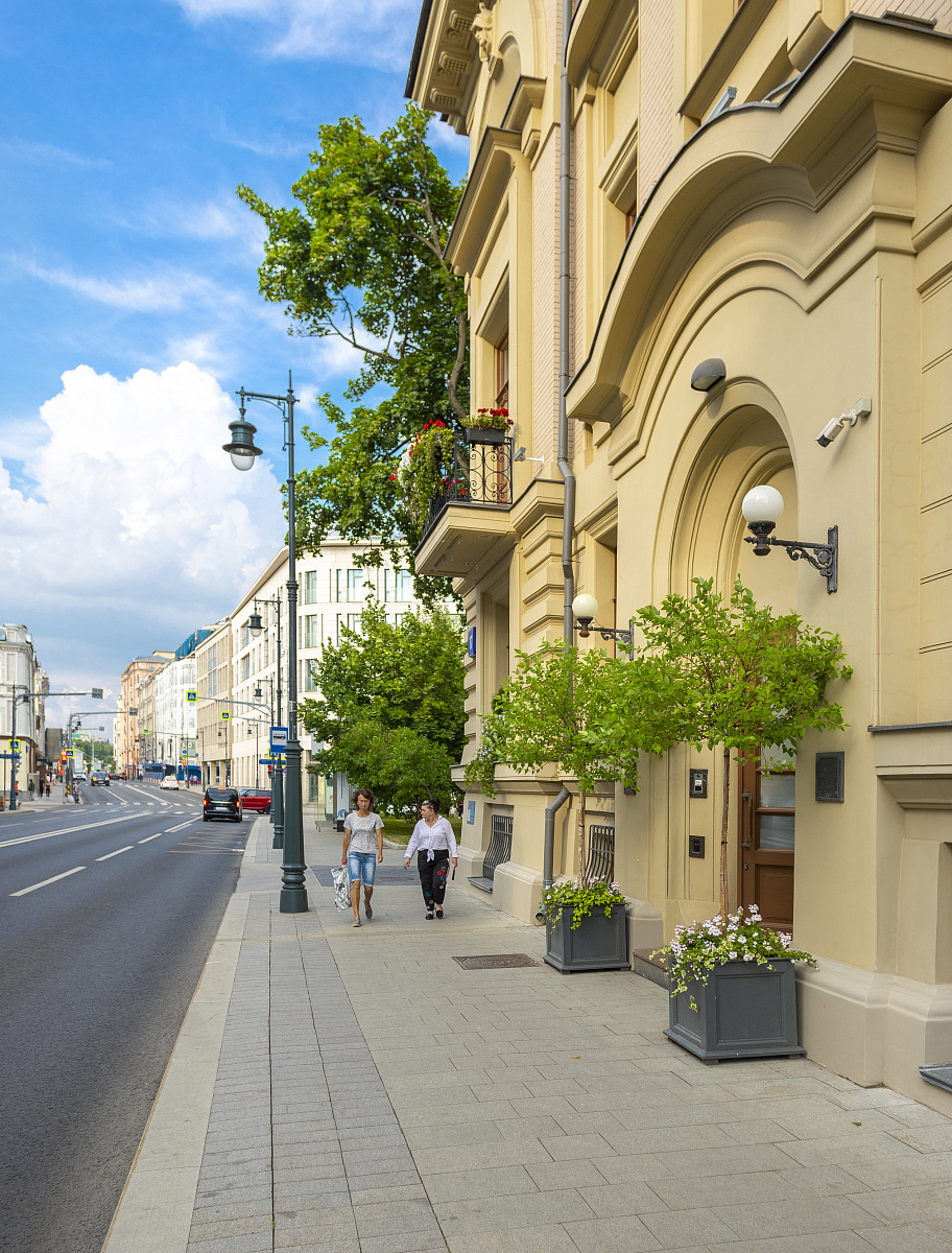 Улица Остоженка