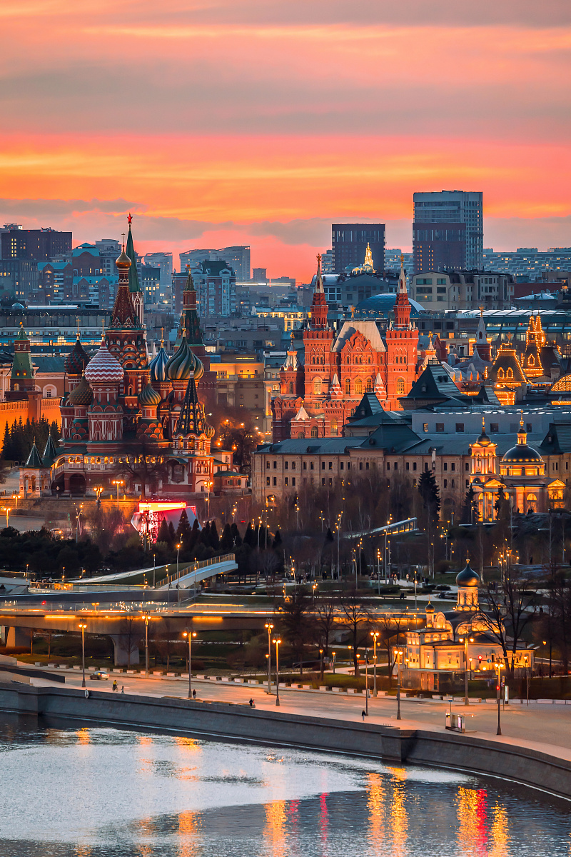 Вечерние виды Москвы