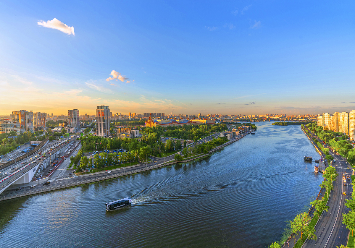 Дневные виды Москвы