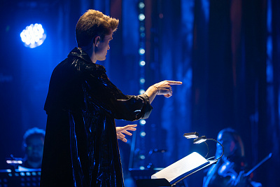 Шоу «ТехноМесса» электронного хора Palestrina