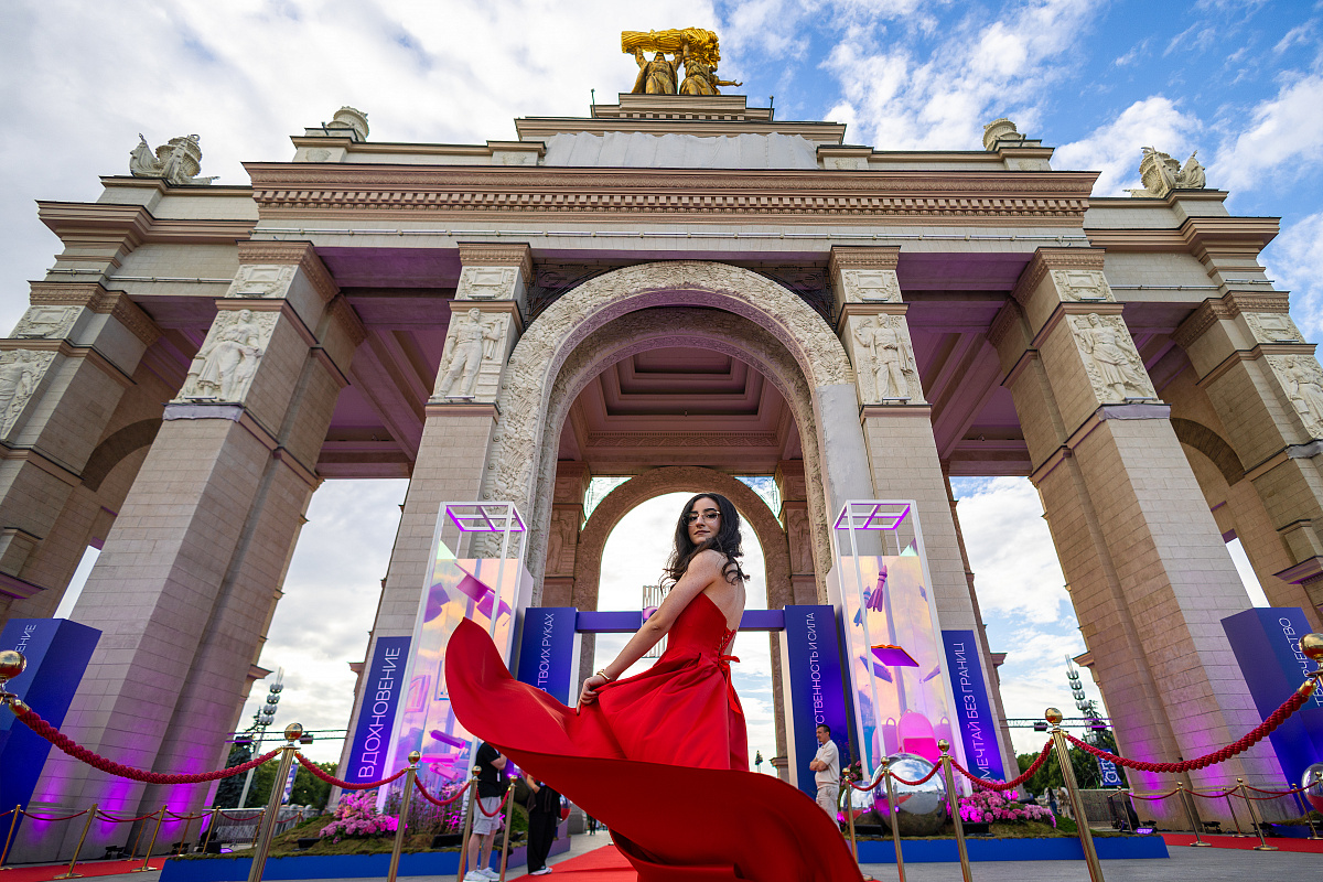Московский выпускной