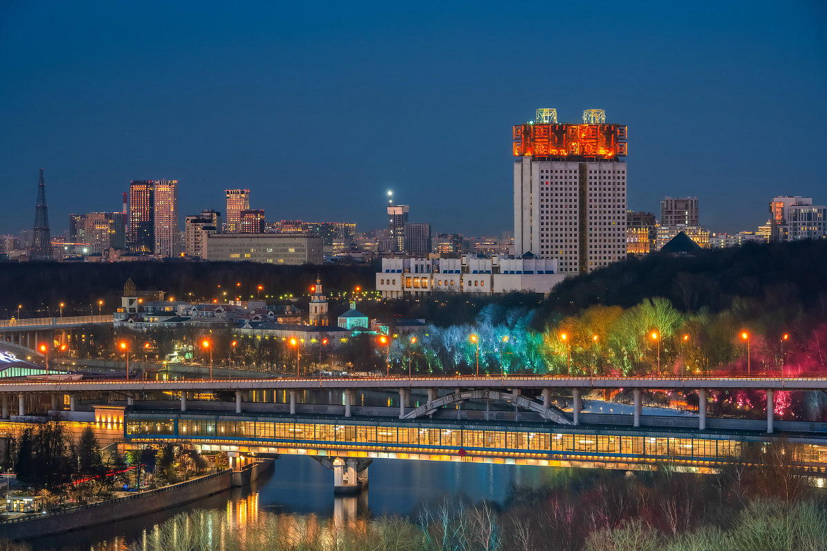 Вечерние виды Москвы