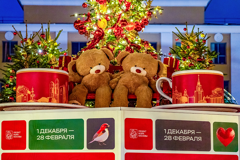 Новогоднее украшение Тверской площади