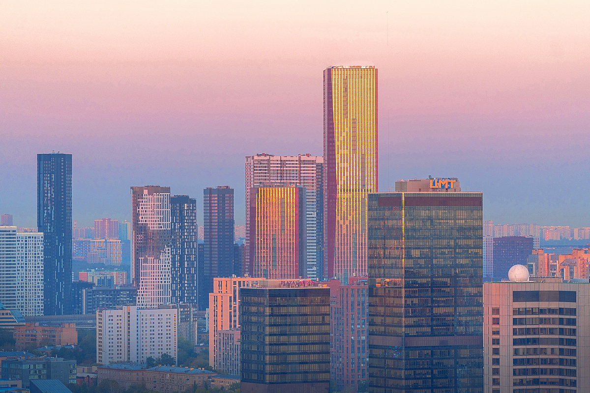 Рассветные виды Москвы