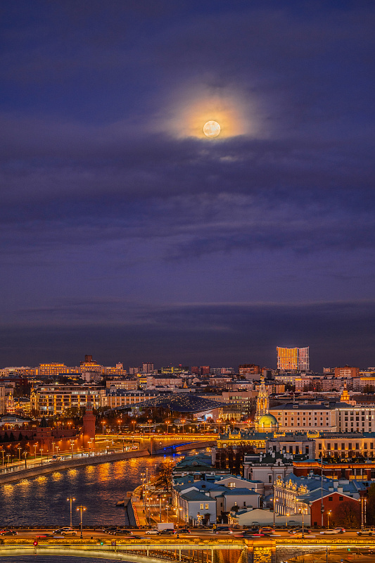 Вечерние виды Москвы