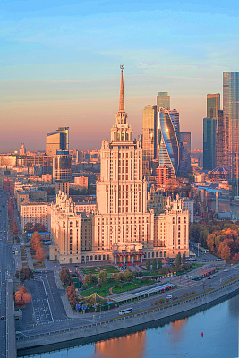 Рассветные виды Москвы