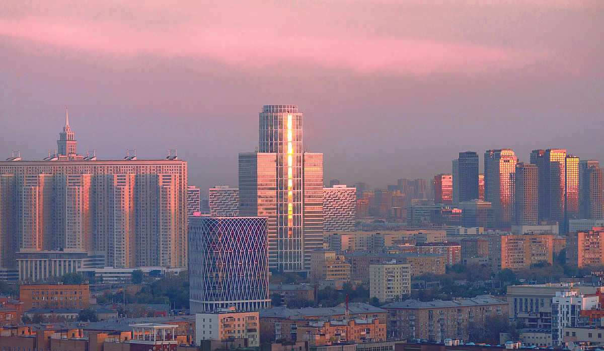 Рассветные виды Москвы