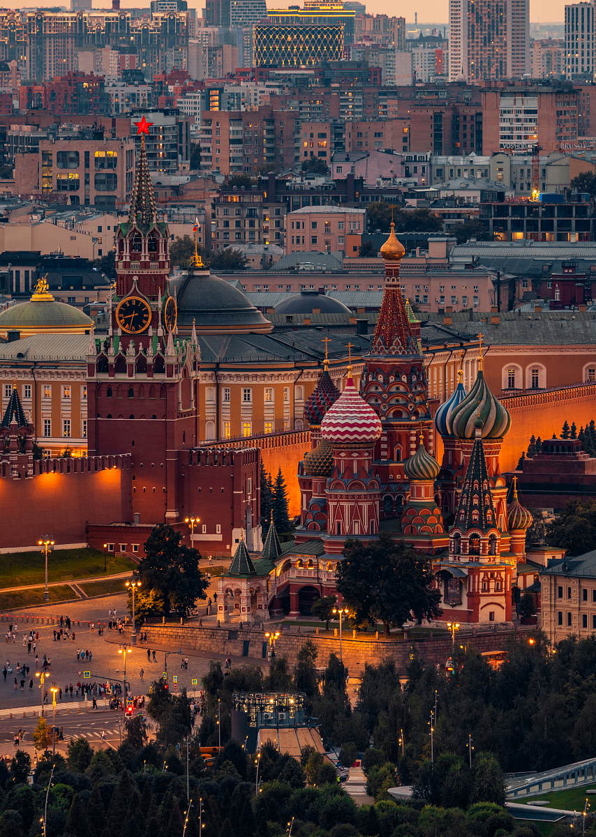 Вечерняя панорама Москвы