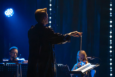 Шоу «ТехноМесса» электронного хора Palestrina