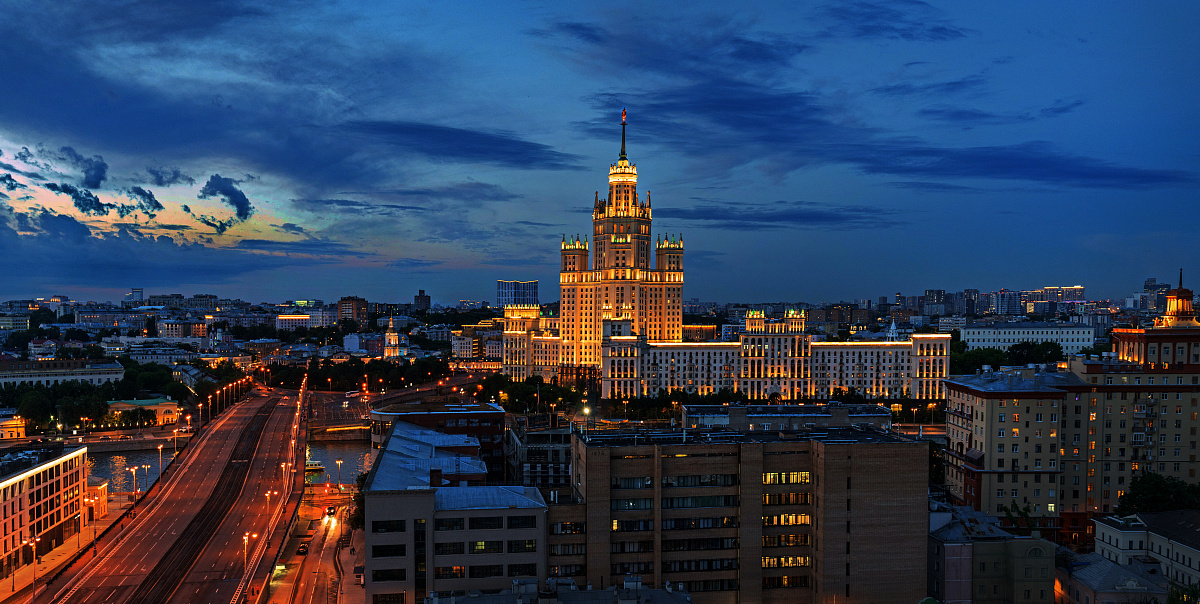 Вечерние виды города