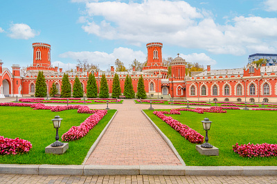 Петровский путевой дворец